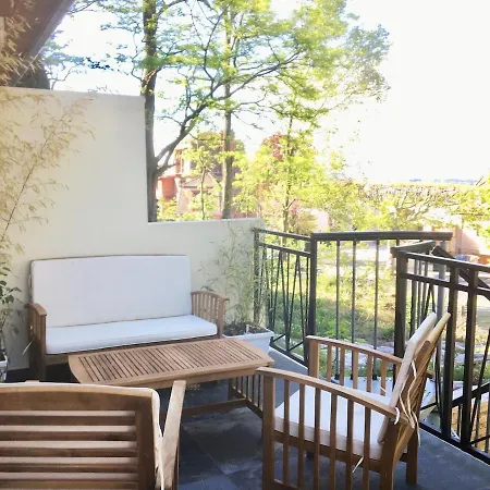 Half Independent House Terrace Paris-disney
